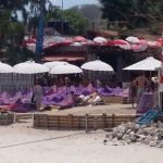 frontbeach-hotel-in-gili